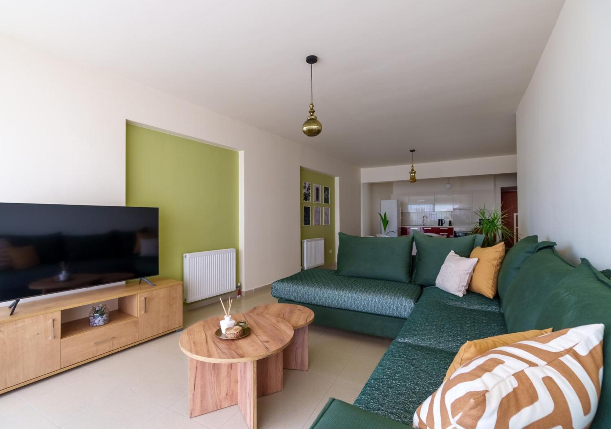 Oikies Luxury Apartments With Private Free Parking Area アイオス・ニコラオス エクステリア 写真