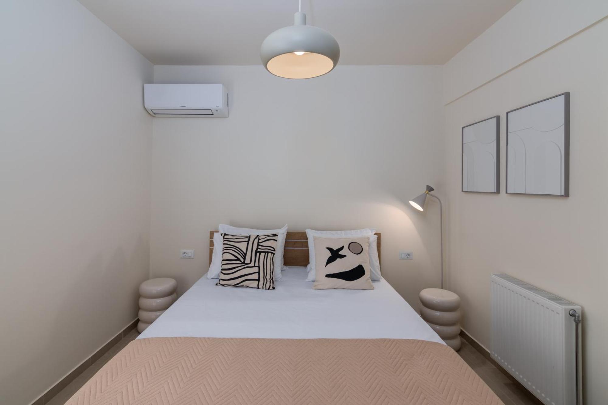 Oikies Luxury Apartments With Private Free Parking Area アイオス・ニコラオス エクステリア 写真