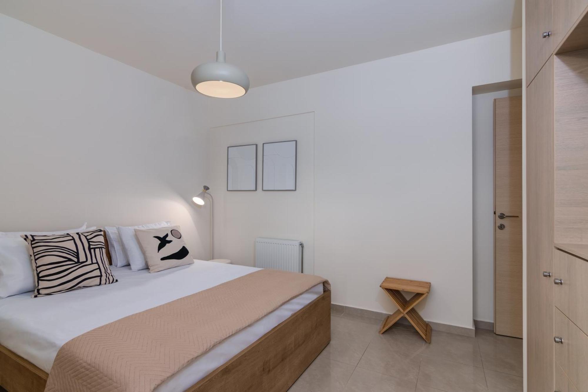 Oikies Luxury Apartments With Private Free Parking Area アイオス・ニコラオス エクステリア 写真