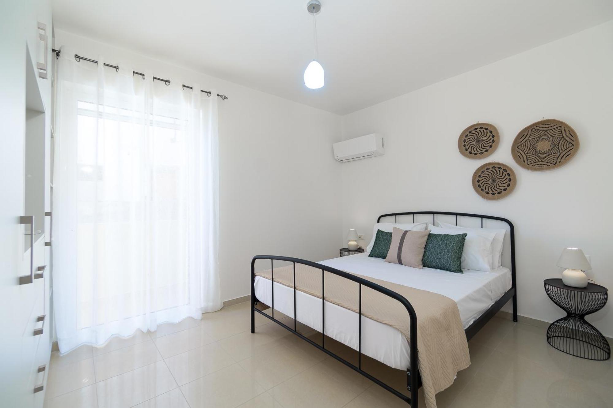 Oikies Luxury Apartments With Private Free Parking Area アイオス・ニコラオス 部屋 写真